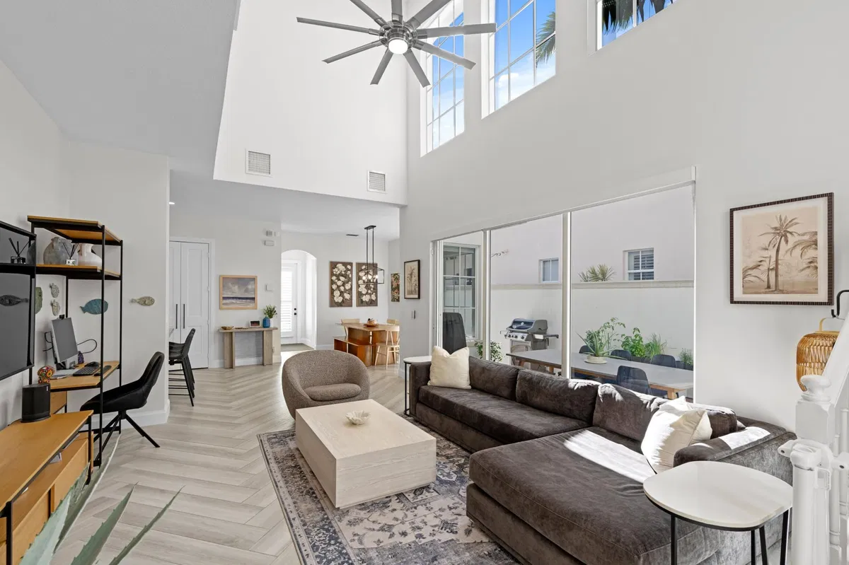 Evergrene Palm Beach Gardens Residence photo 10