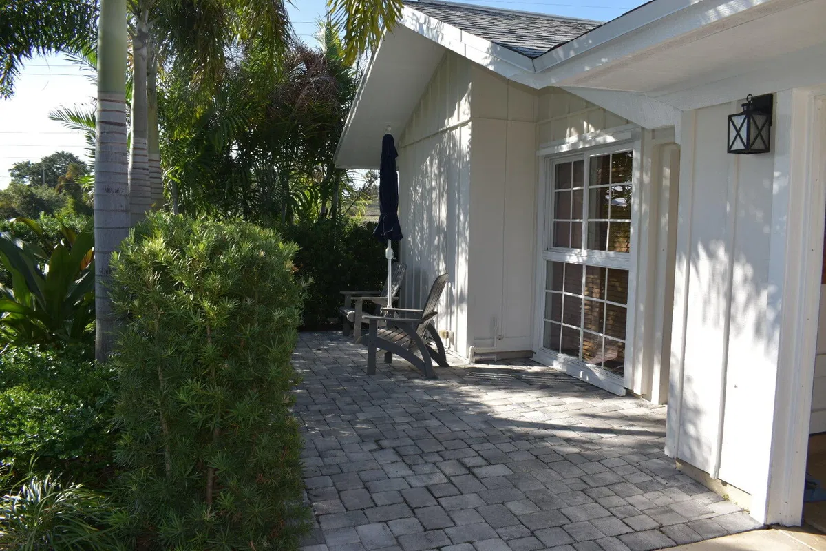 Residence photo 4