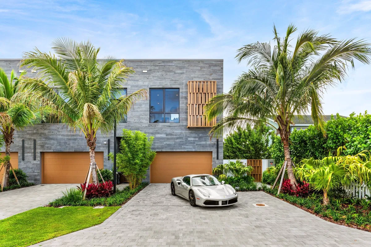 Palm Trail Delray Beach Residence