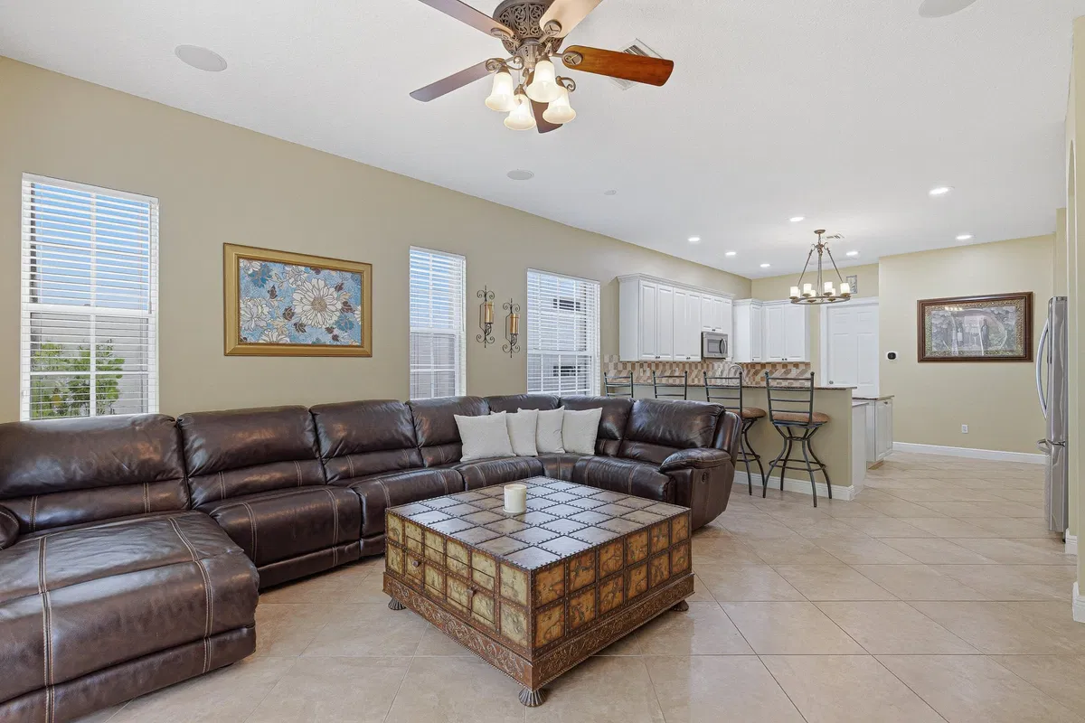 Evergrene Palm Beach Gardens Residence photo 16