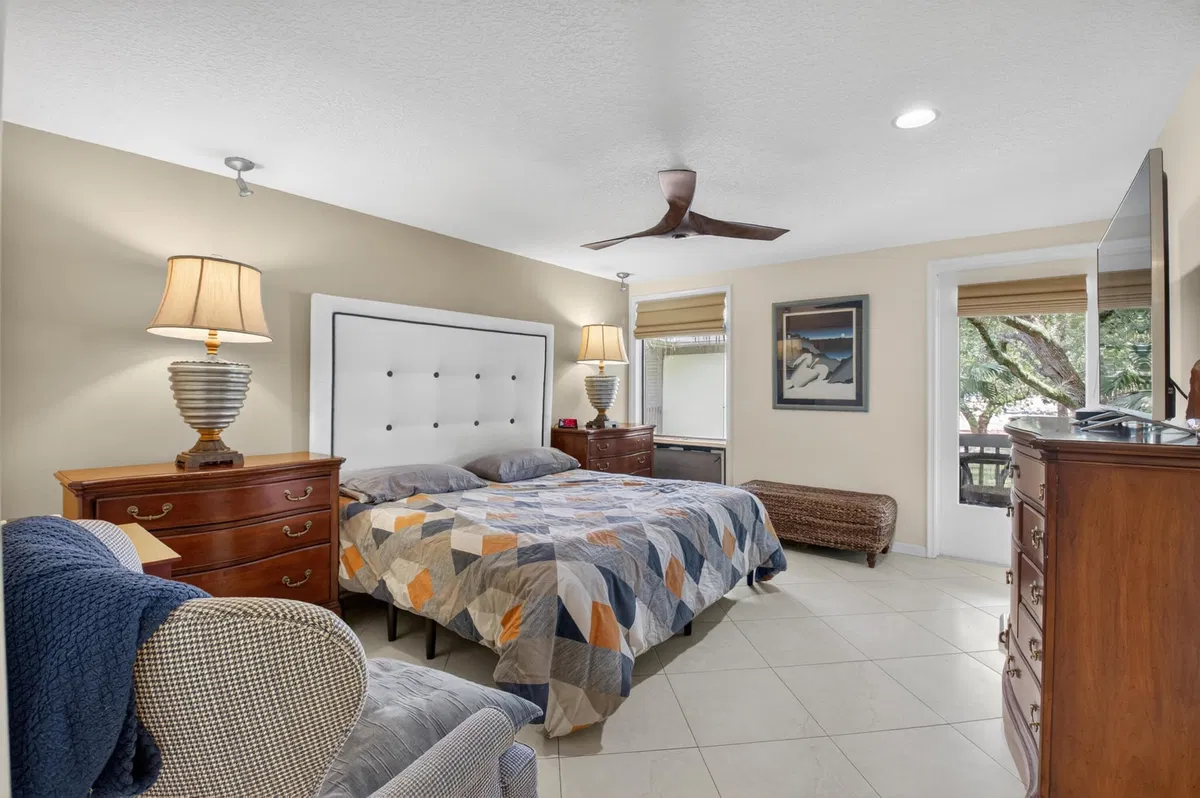 Boca West Country Club Unit 2102 photo 4