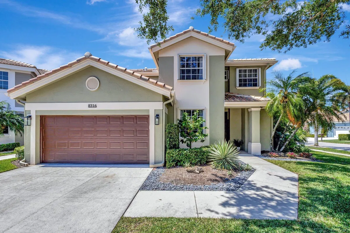 Ibis Golf & Country Club Residence