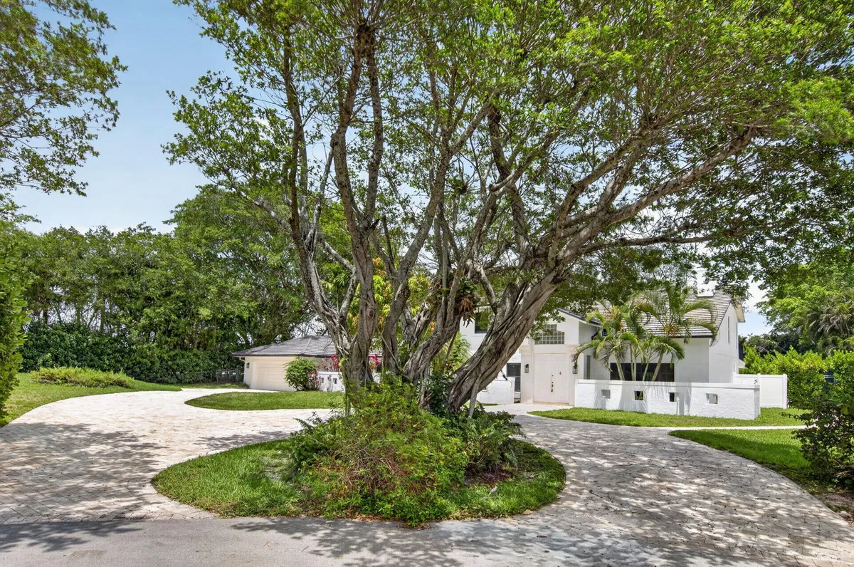 Residence photo 10