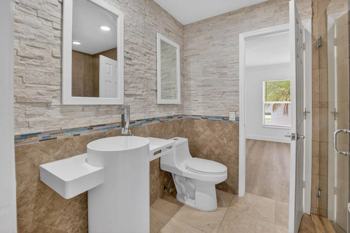 Residence photo 28