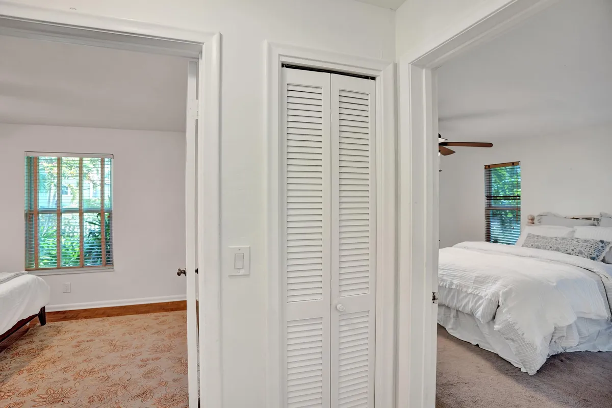 Residence photo 31