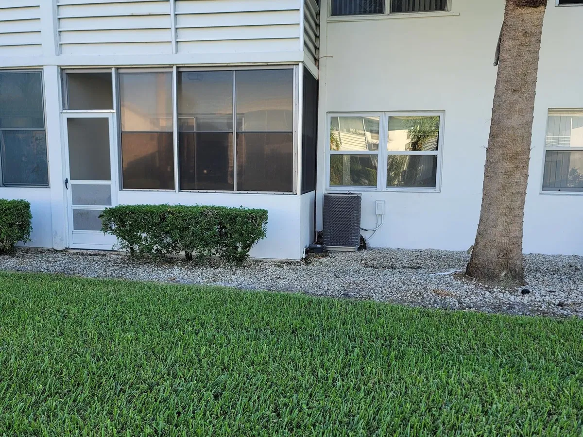 Residence photo 4