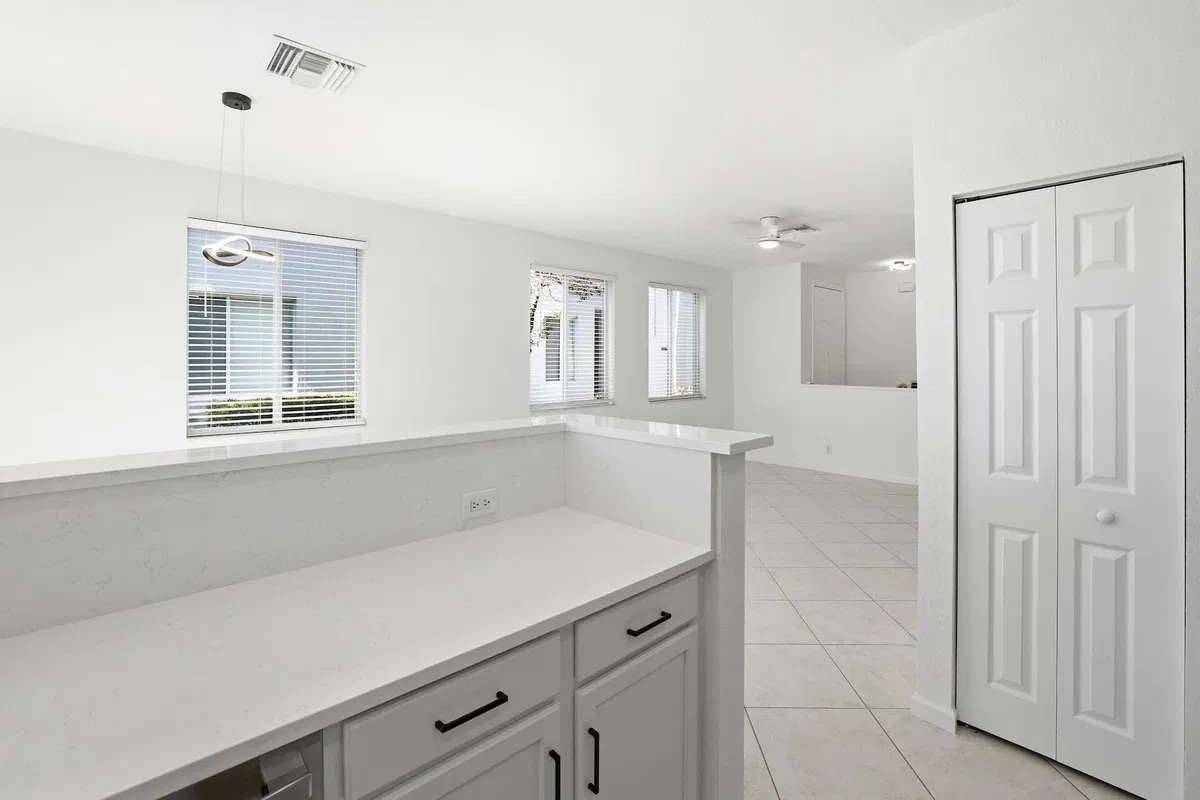  Residence photo 10