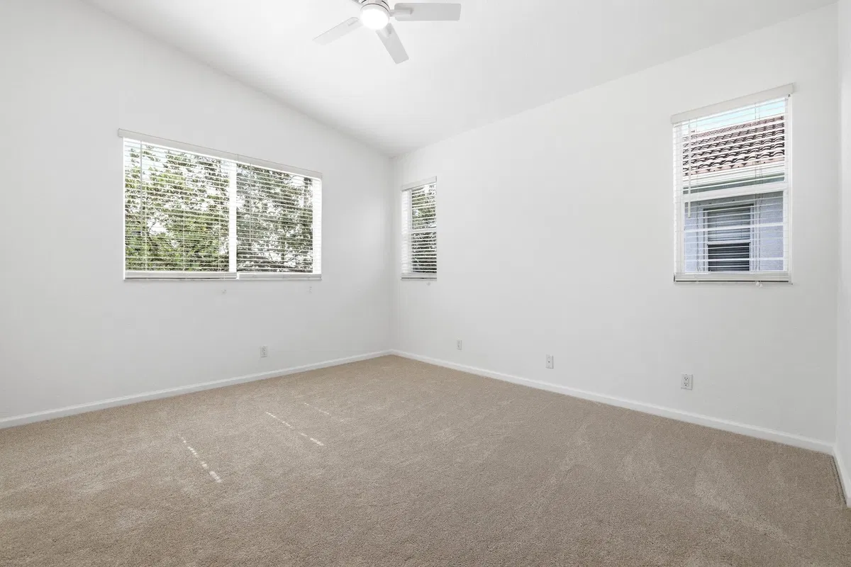  Residence photo 13