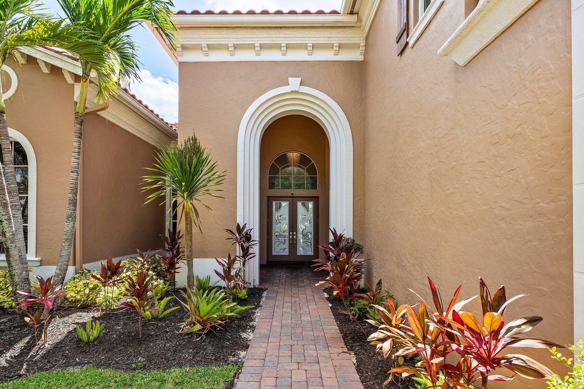 Residence photo 4