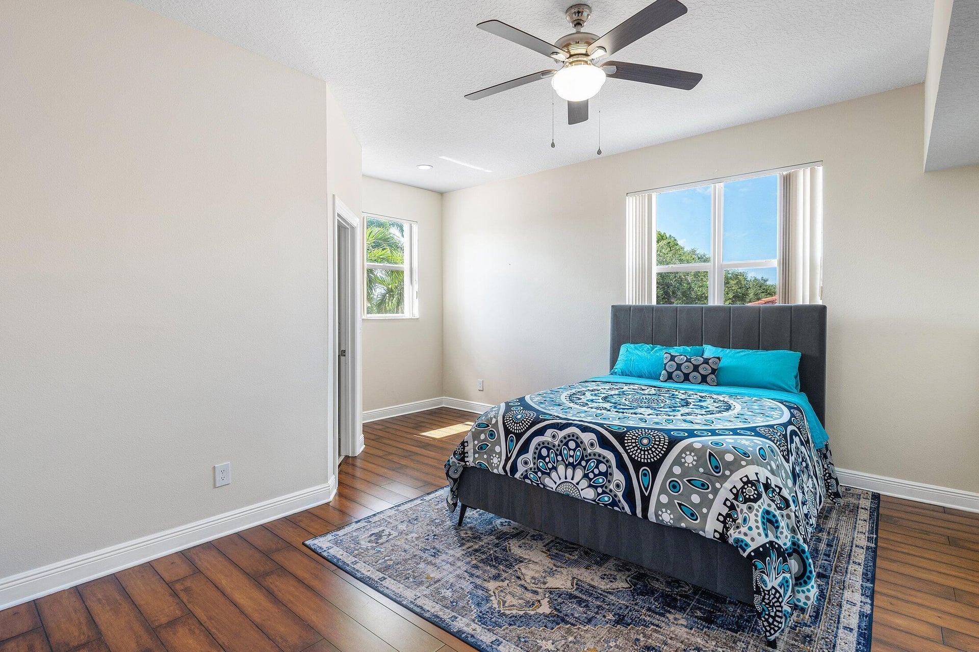 Residence photo 43