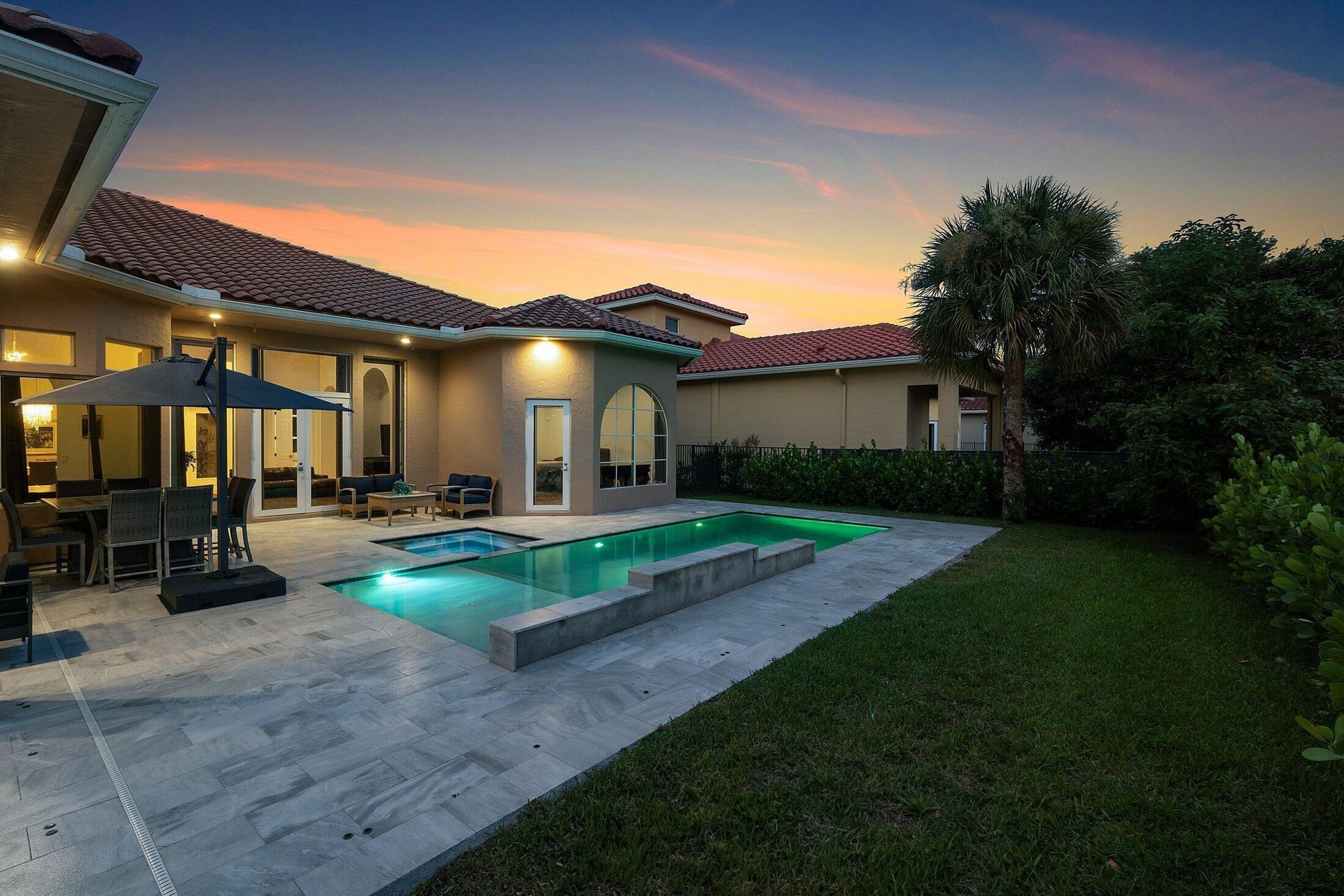 Residence photo 73