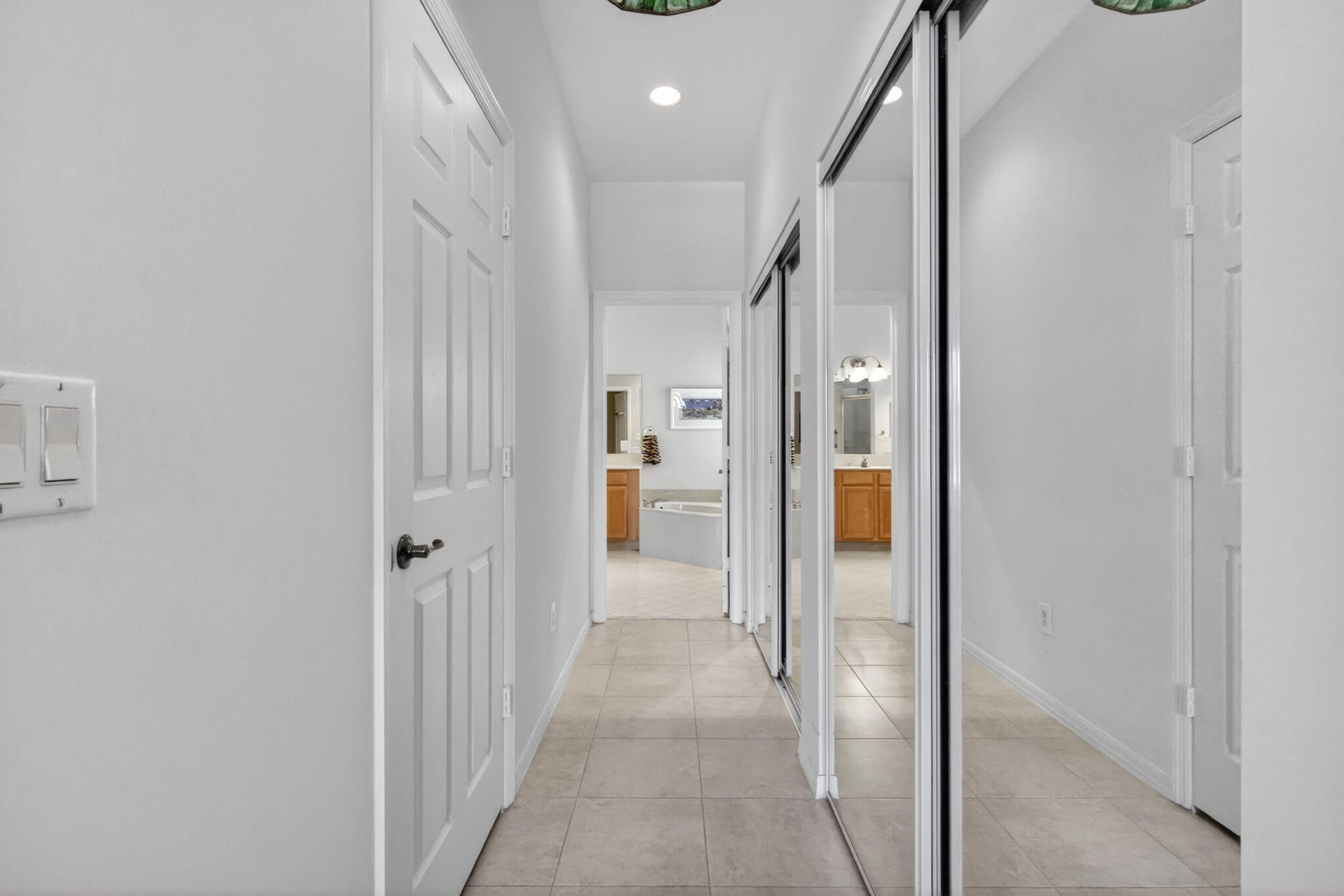 Residence photo 34