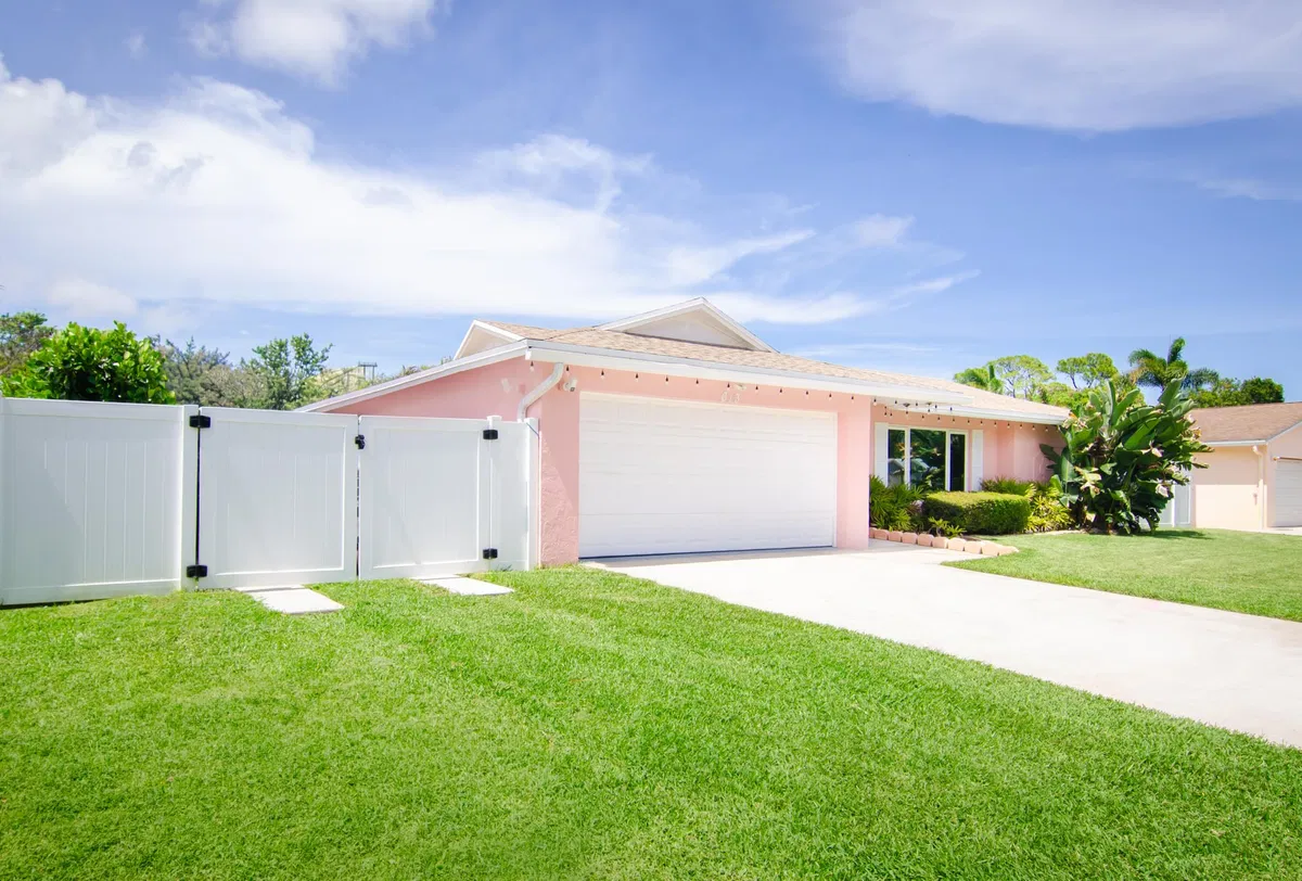  Residence photo 25