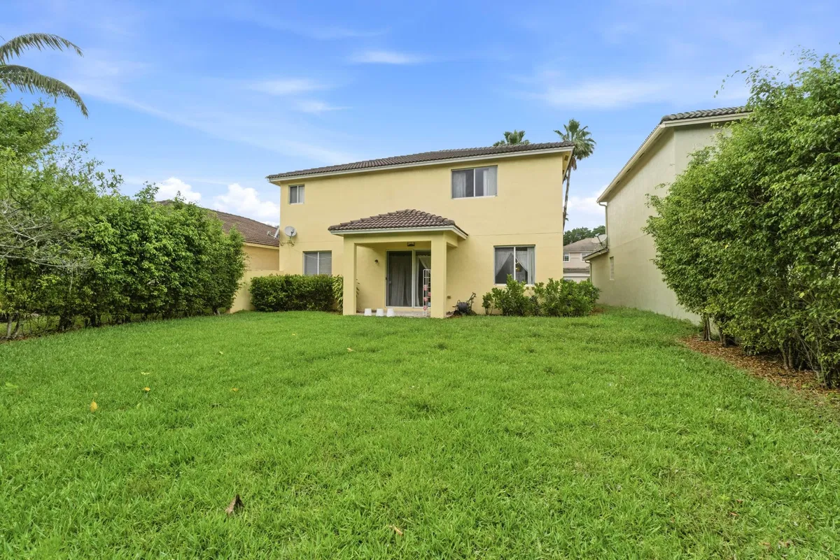 Residence photo 28