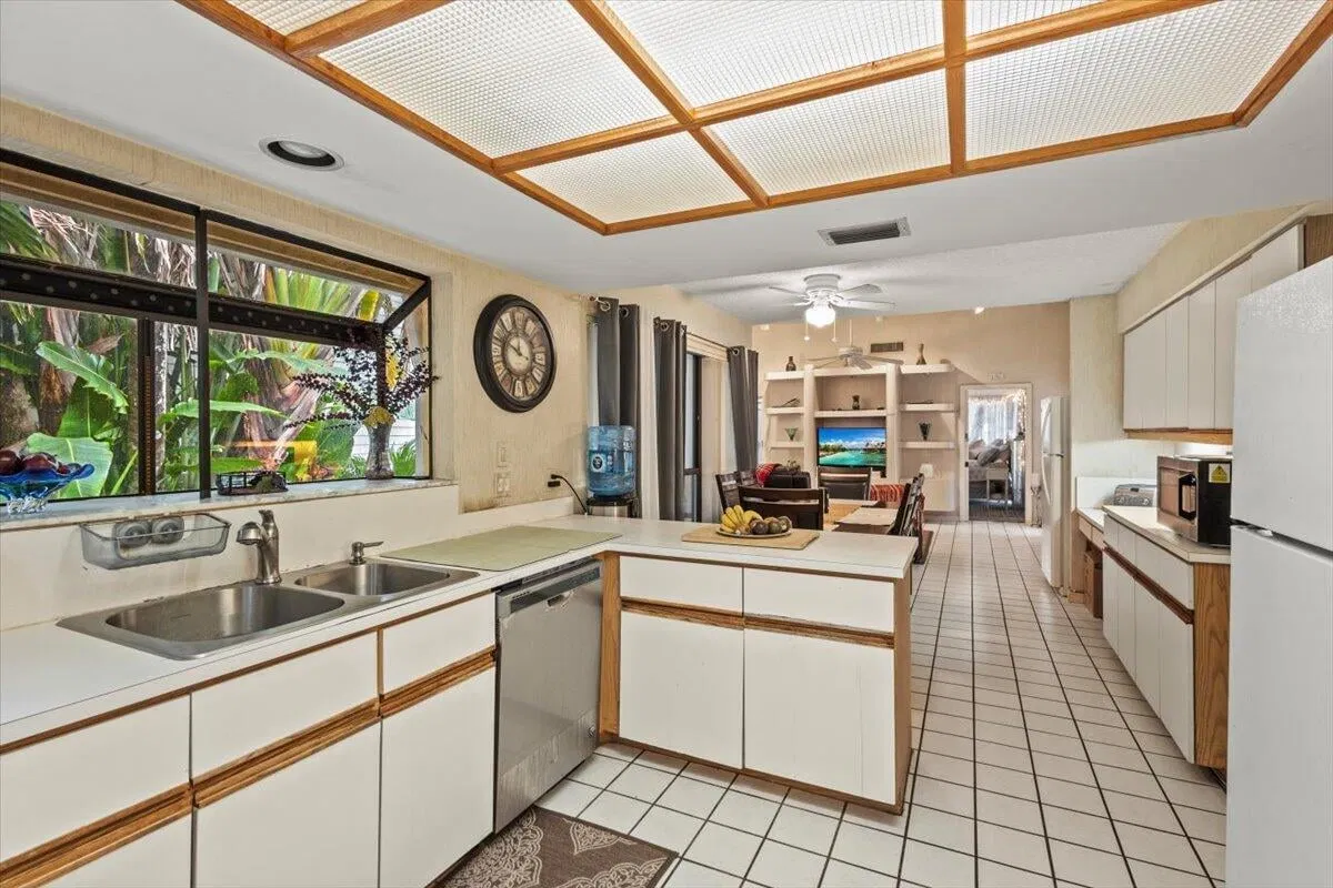 Eastpointe Country Club Residence photo 31