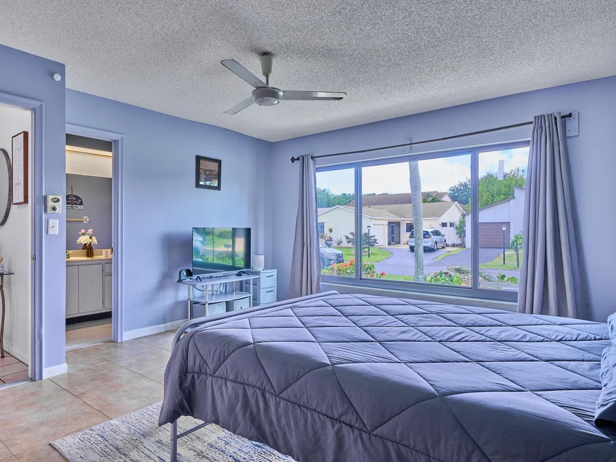  Residence photo 16