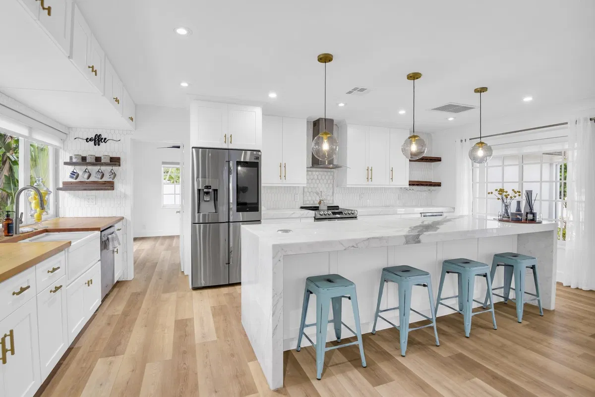 Boca Harbour Residence photo 37