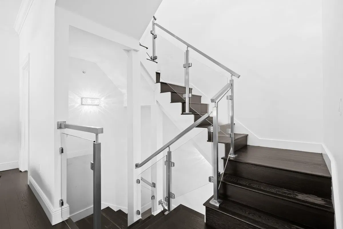 Residence photo 25
