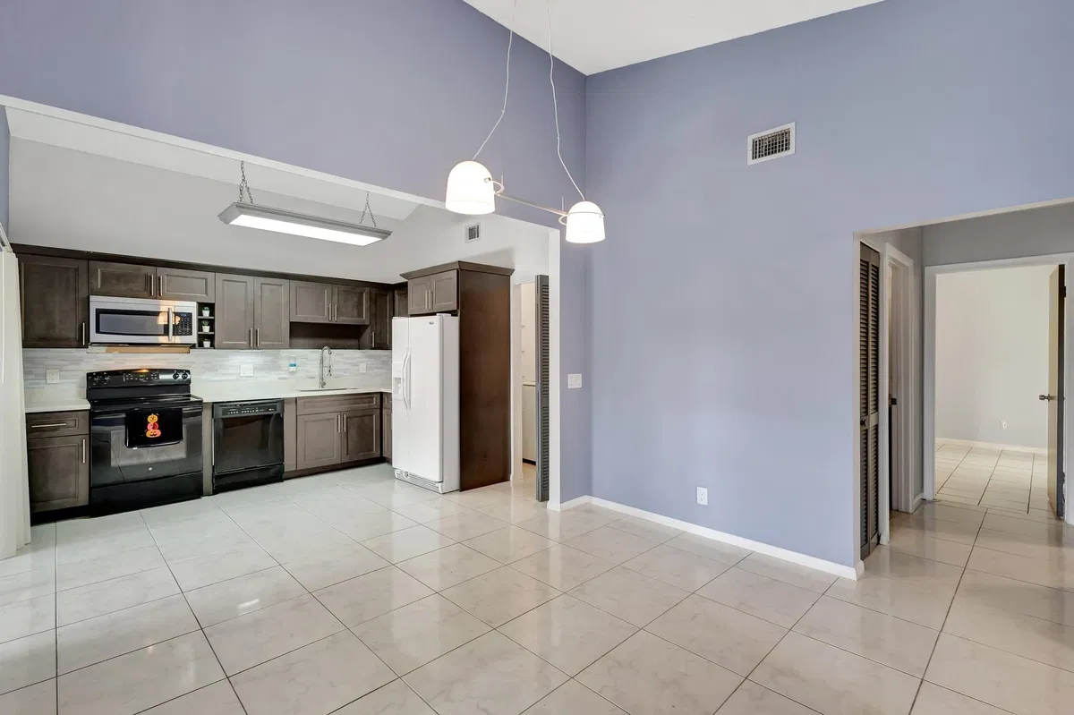 Residence photo 7