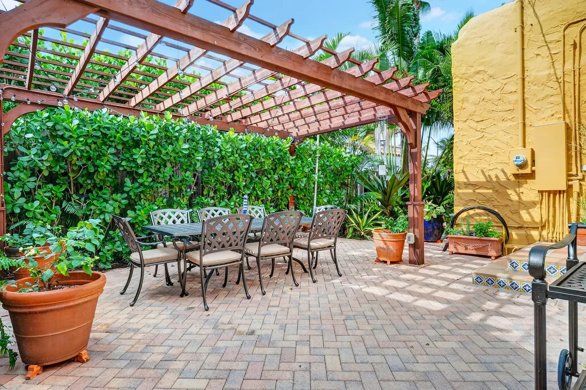 SoSo West Palm Beach Residence photo 40