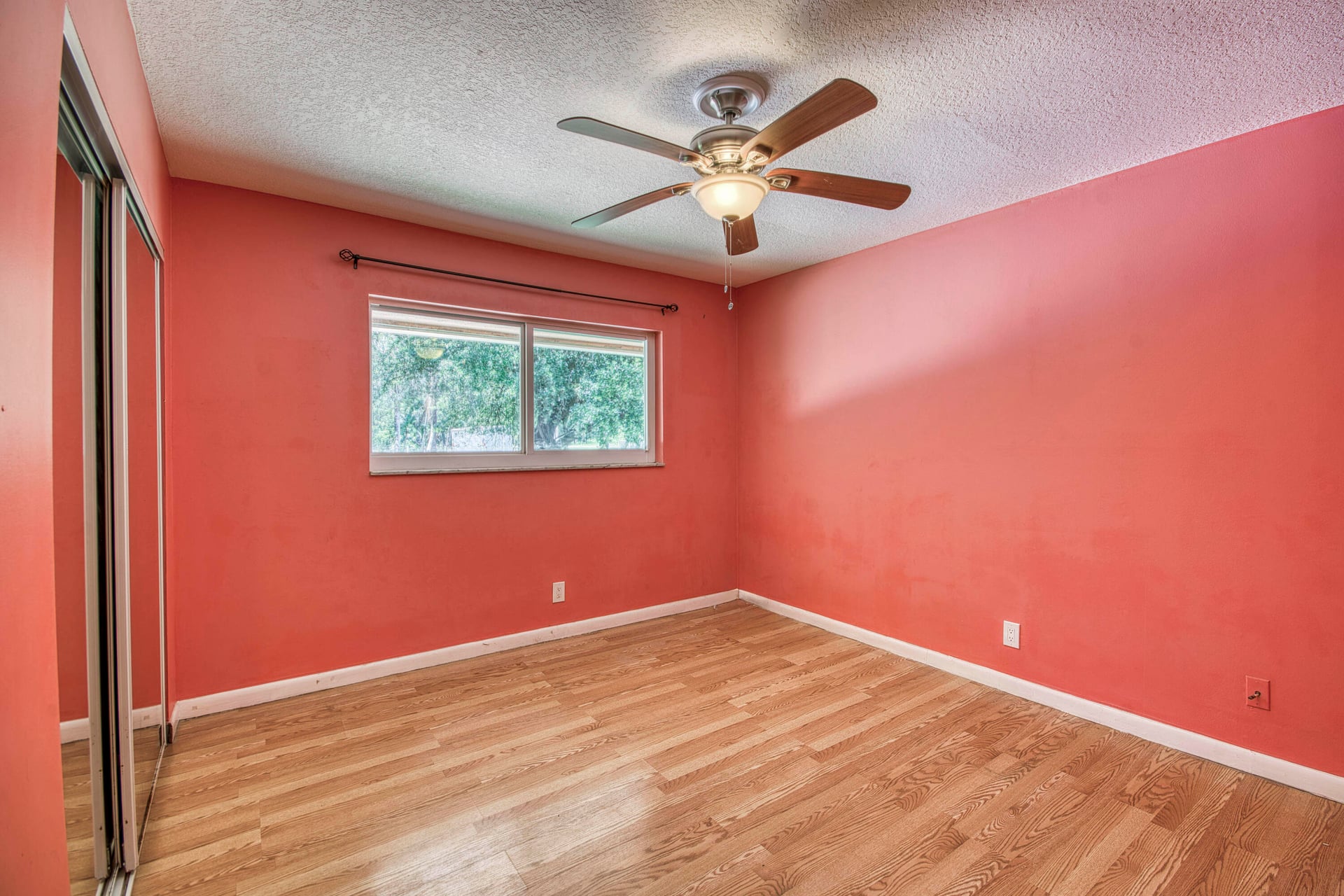 Residence photo 31