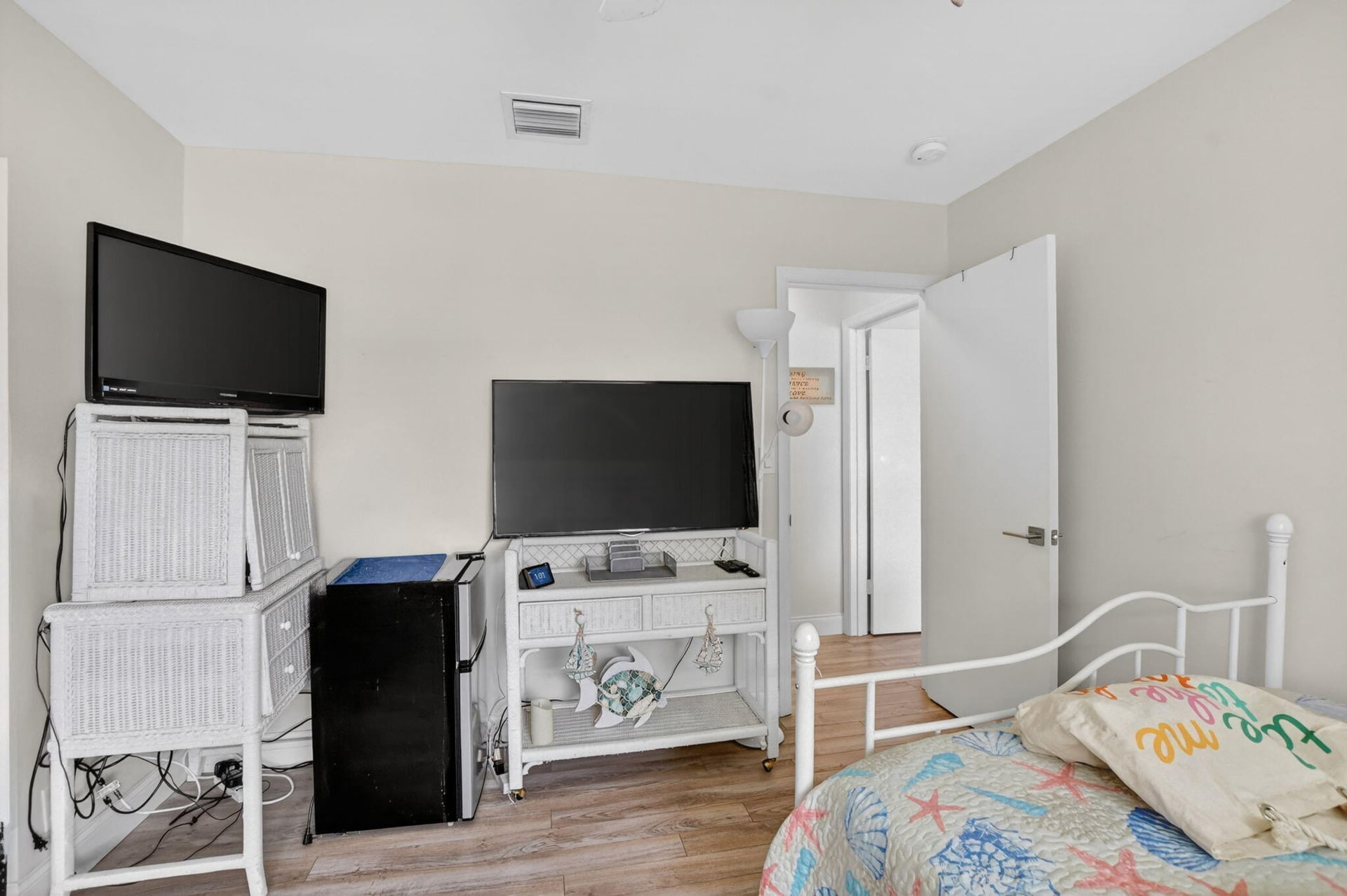  Unit 281d photo 19