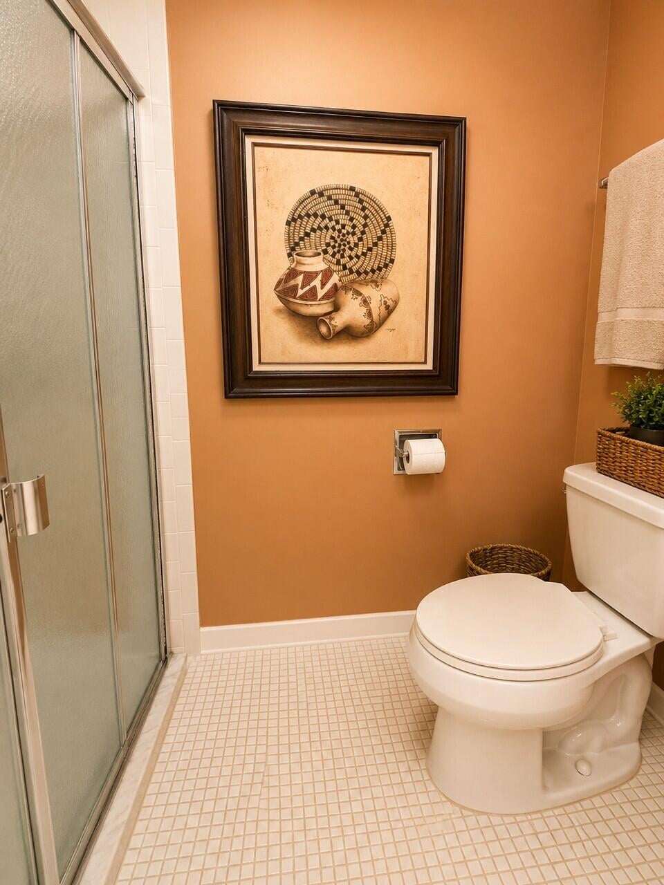 Unit 404 photo 10