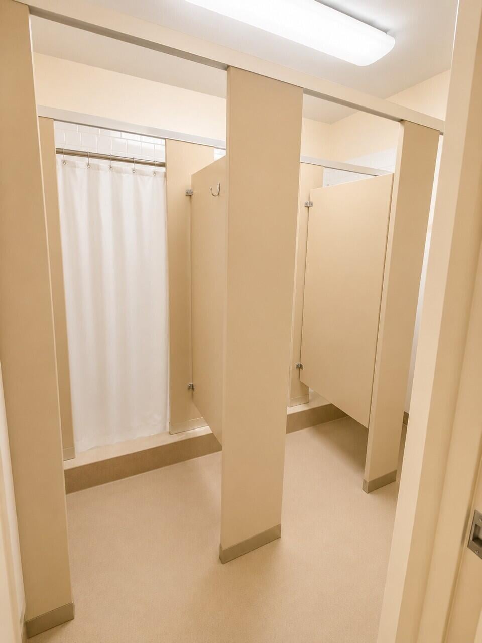 Unit 404 photo 40