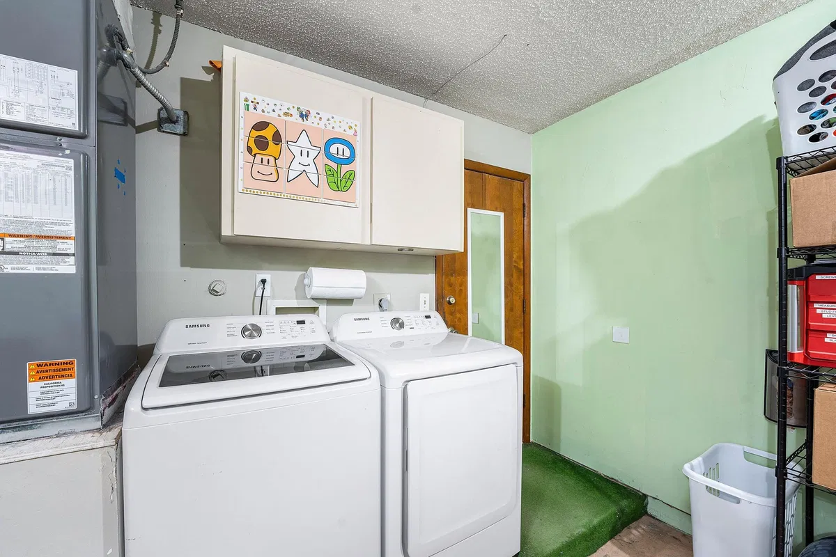  Residence photo 22