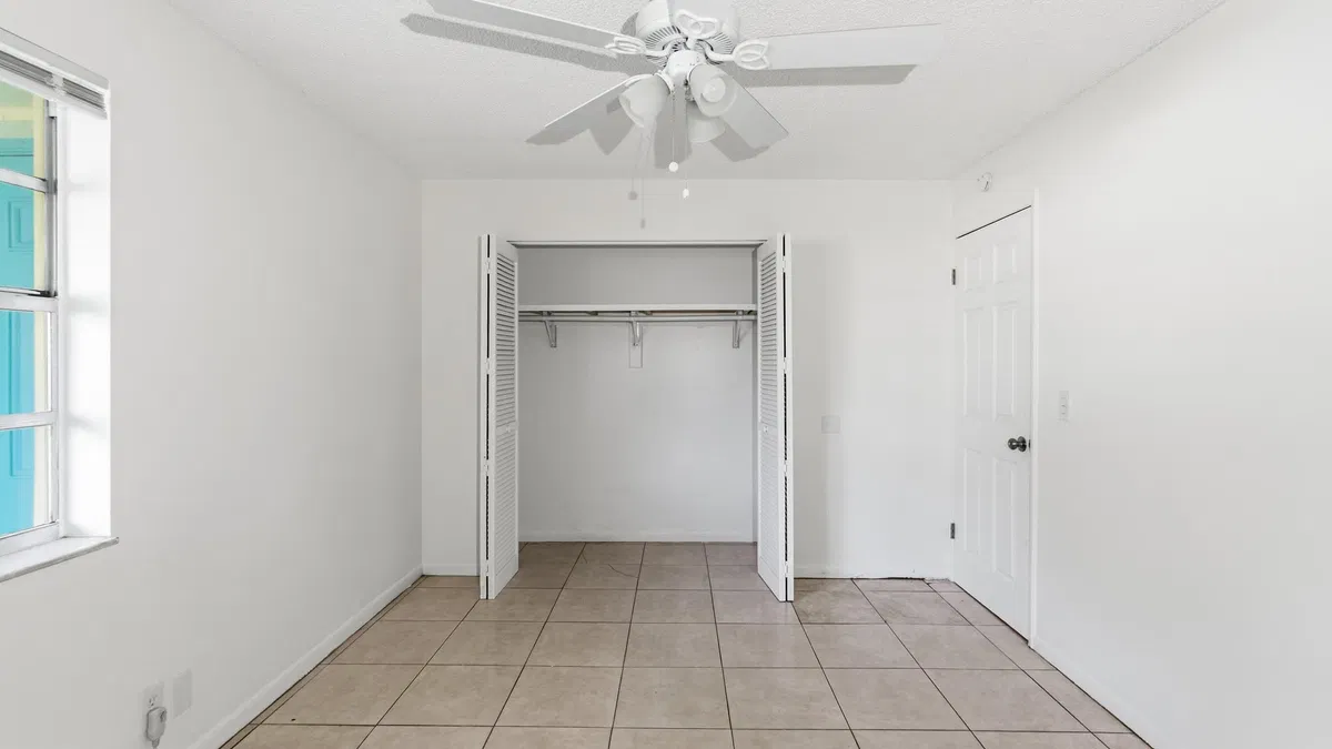  Residence photo 43