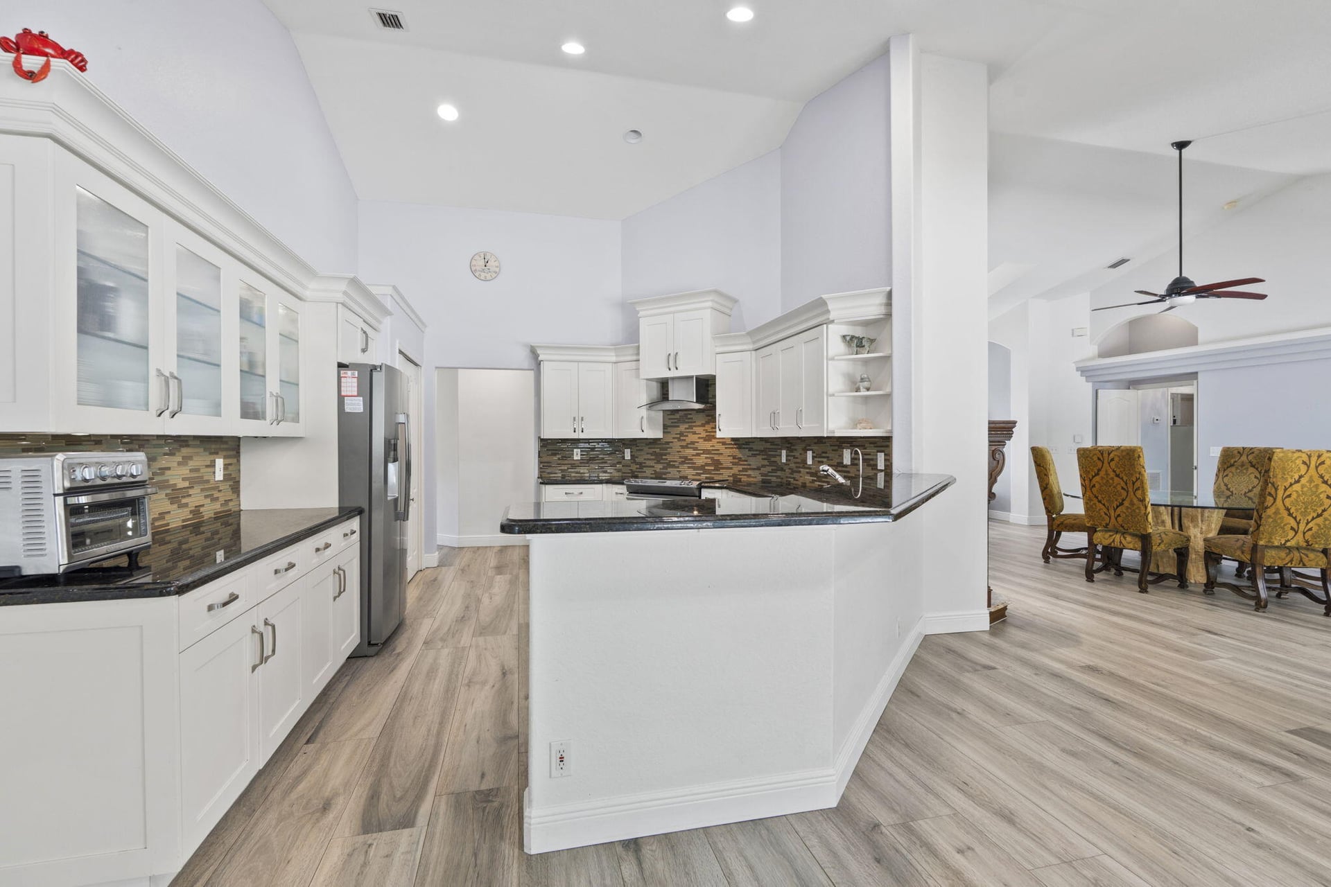 Residence photo 61