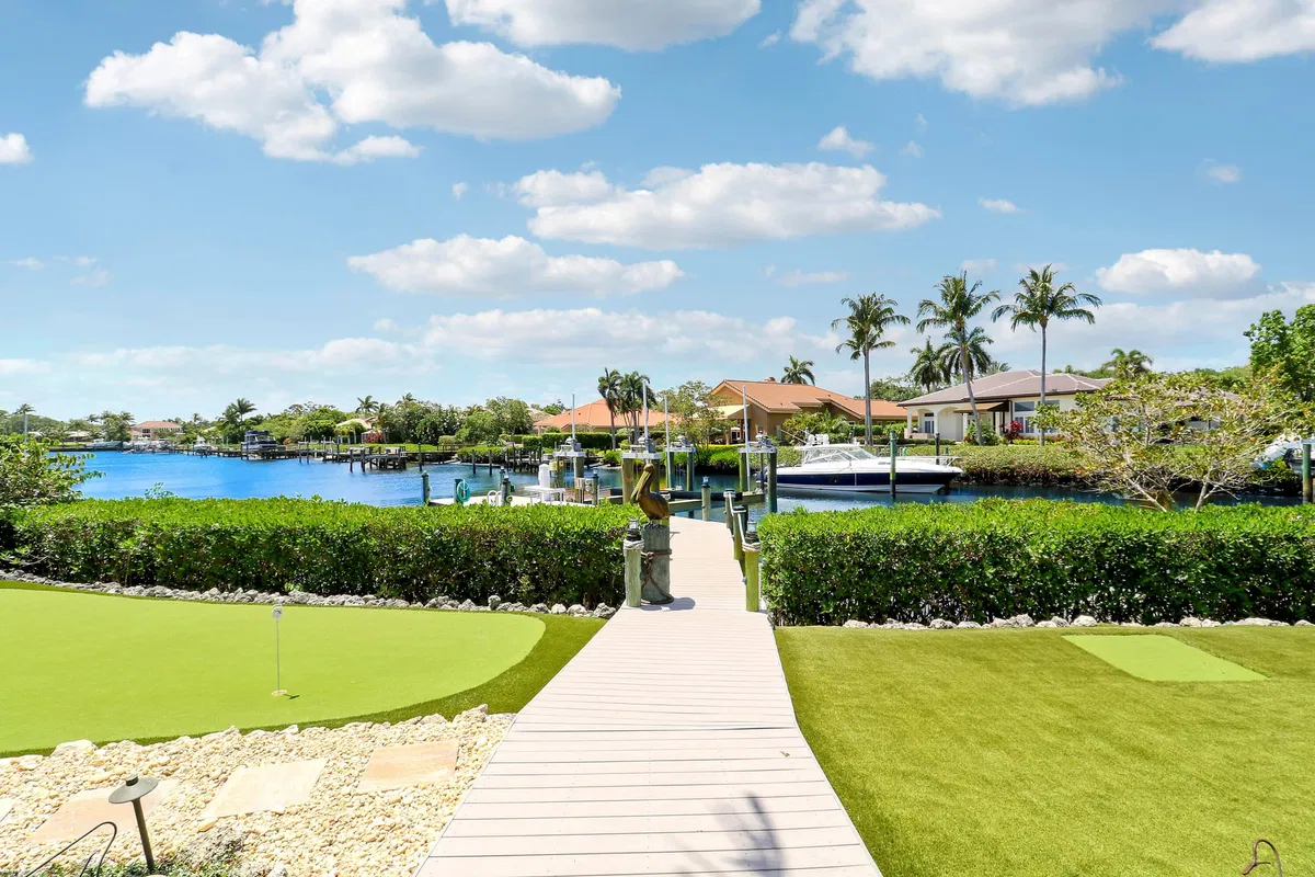 Jupiter River Estates Residence photo 67