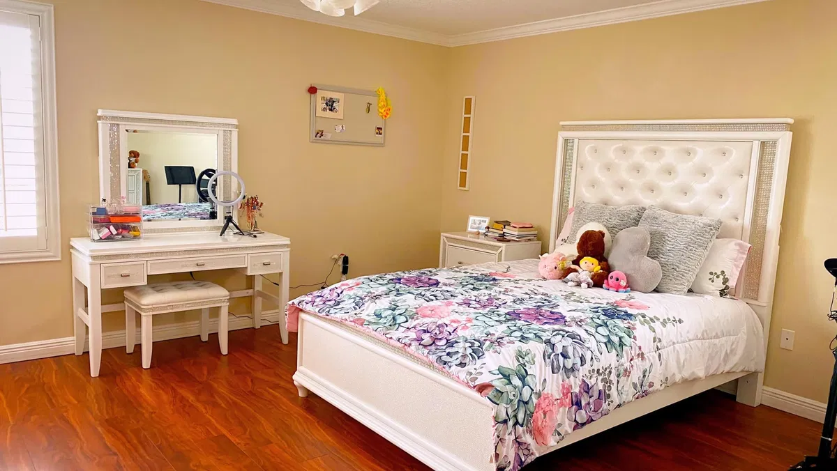 Residence photo 43