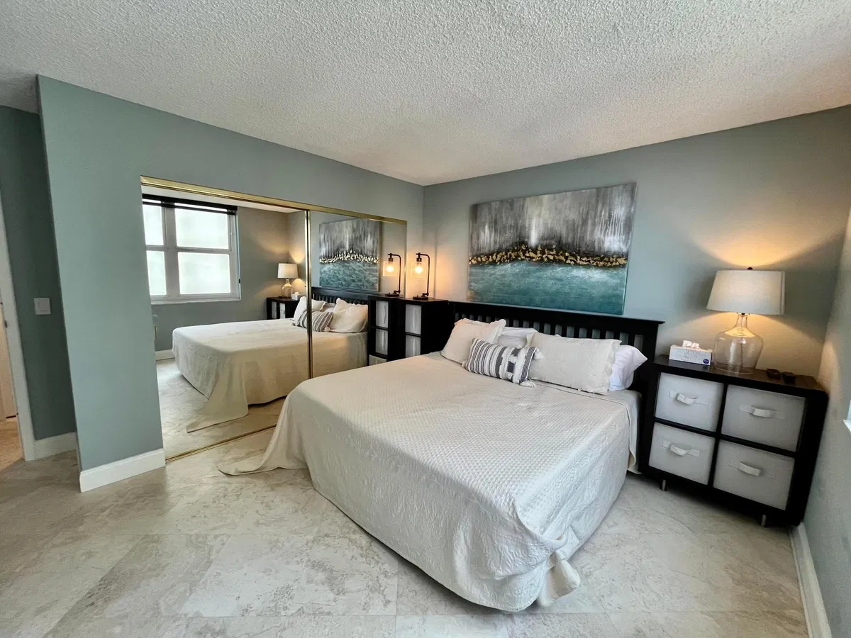 Aquarius Condominium Unit 1107 photo 37