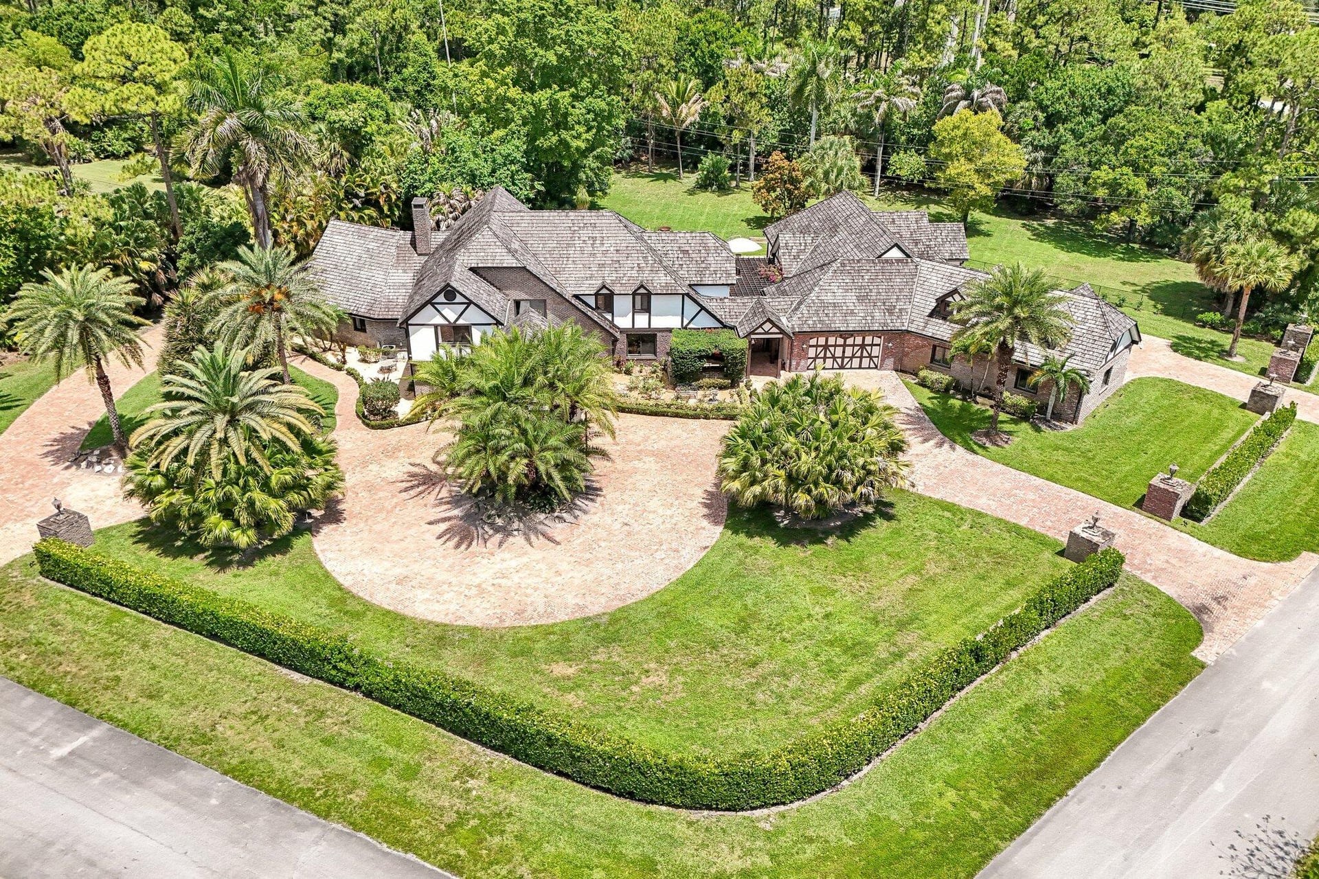 Paddock Park Residence