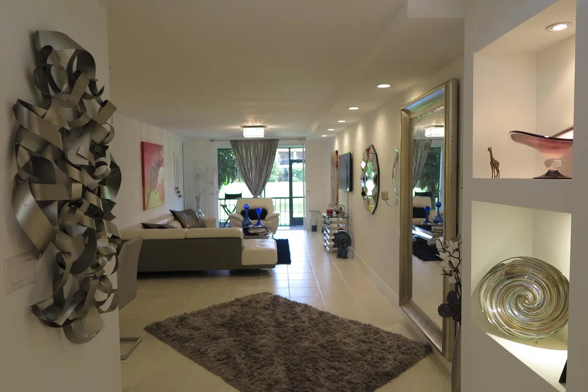 Residence photo 4