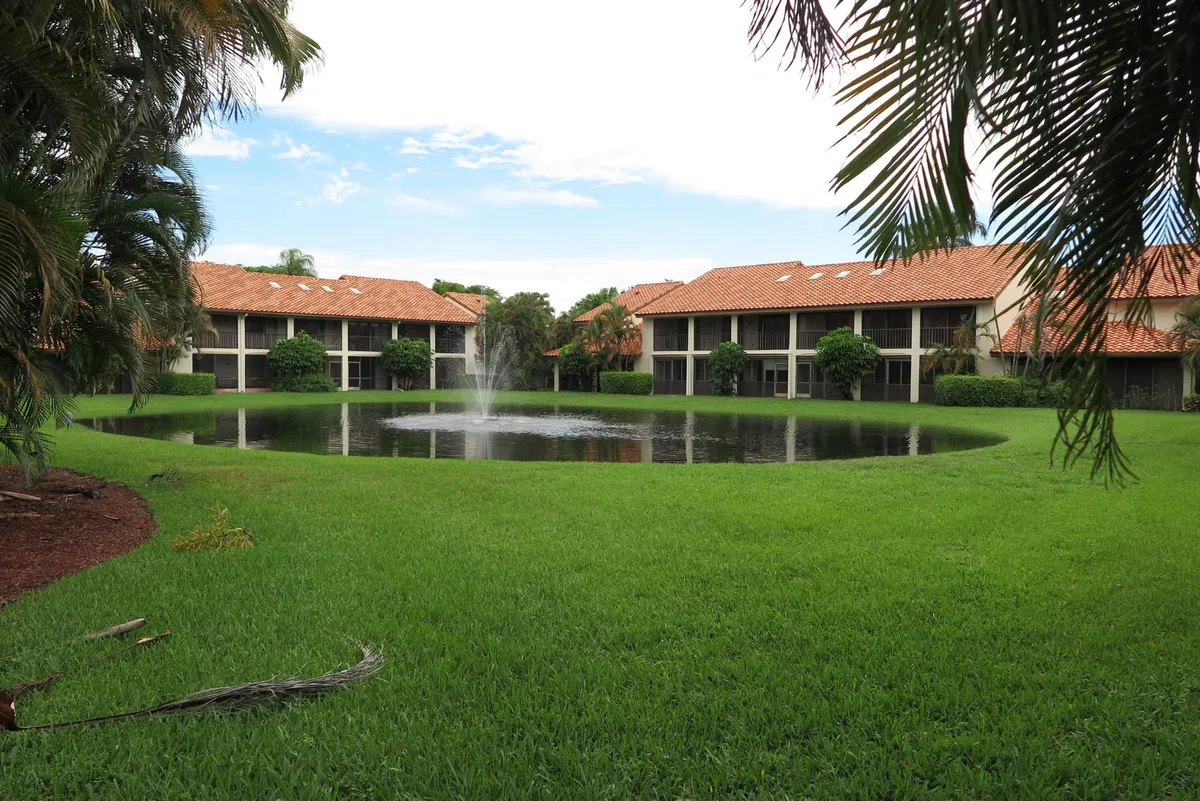 Residence photo 31