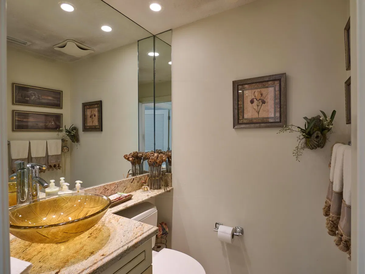 Eastpointe Country Club Residence photo 13
