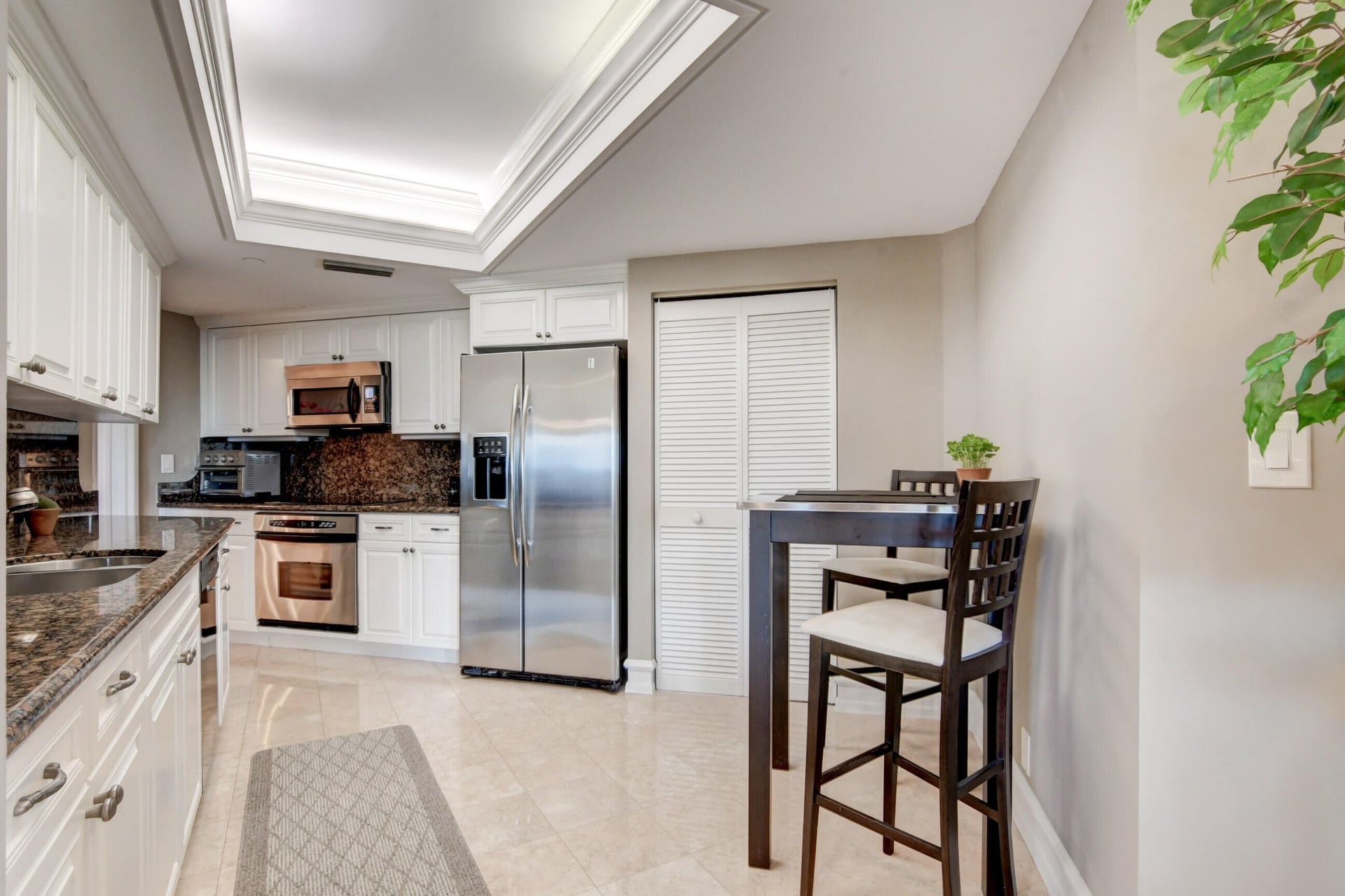 300 SE Fifth Boca Unit 6160 photo 10