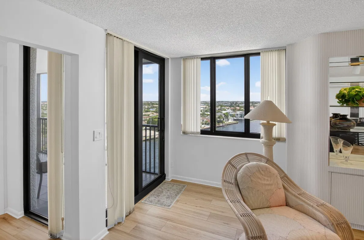 3420 S Ocean Unit 12t photo 13