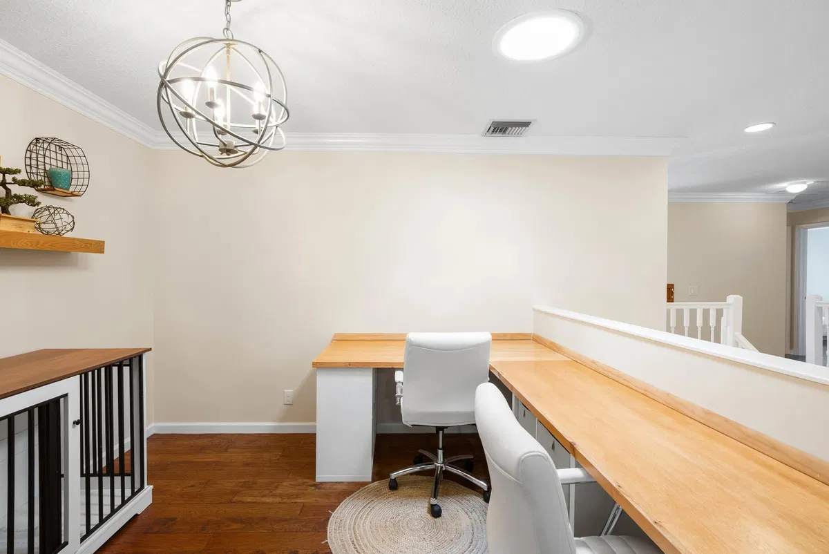 Residence photo 37