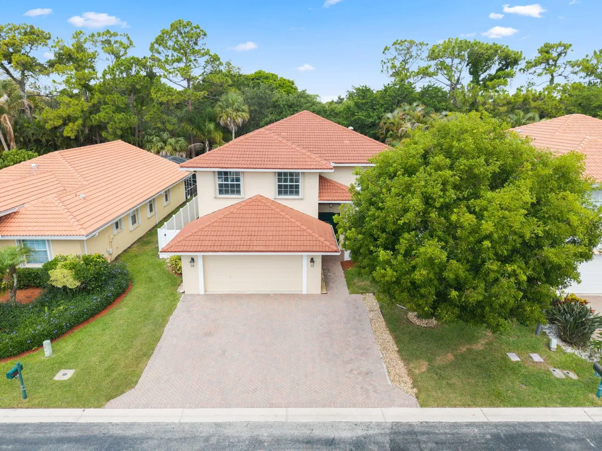 Residence photo 46