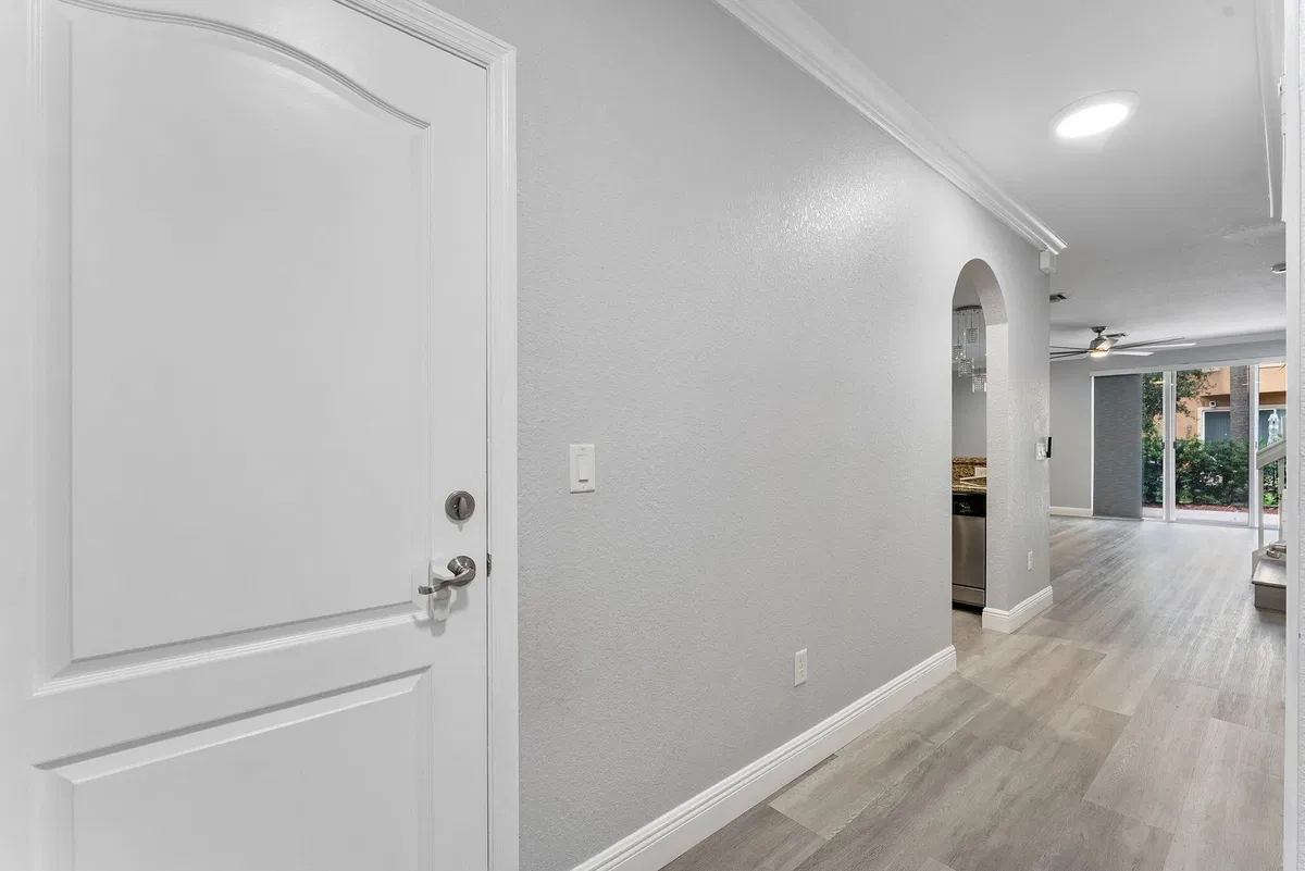 Residence photo 4