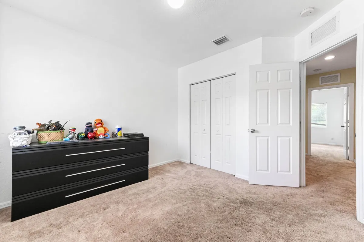 Residence photo 25