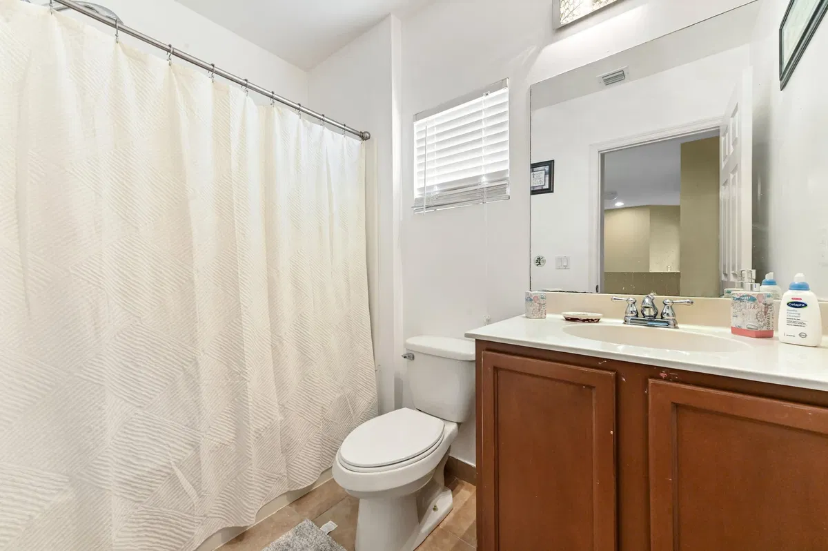 Residence photo 28