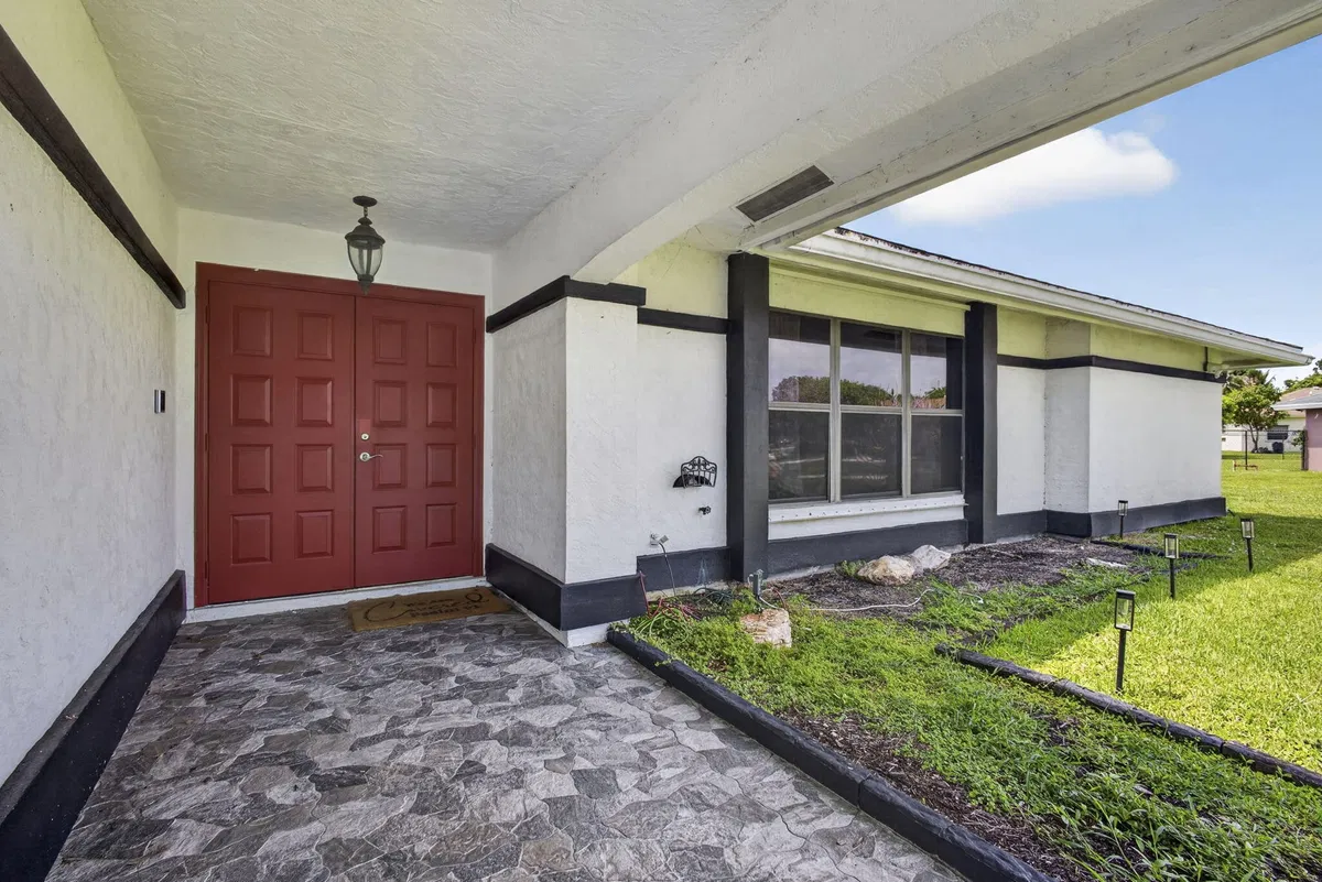 Residence photo 4