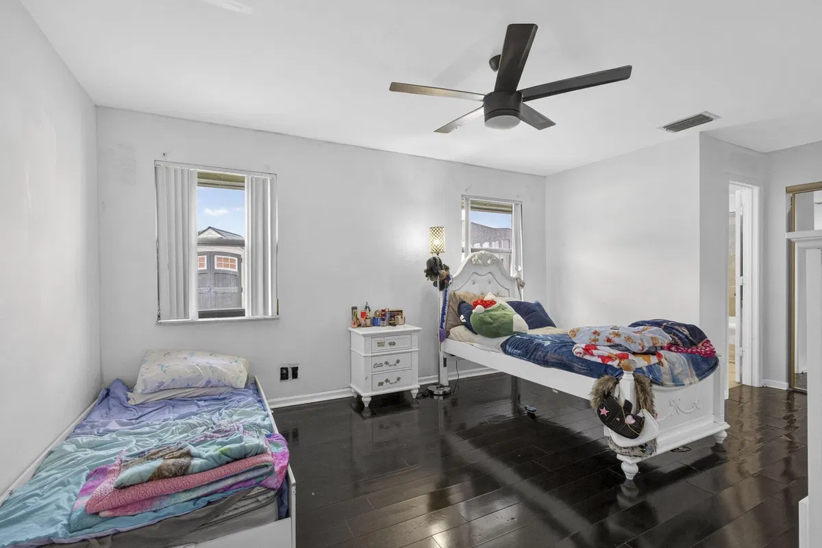Residence photo 40