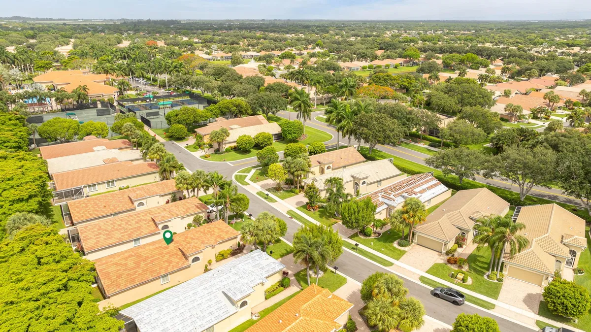 Residence photo 31
