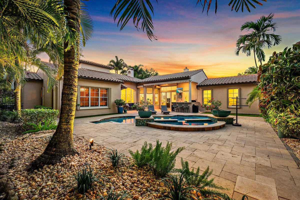 Valencia at Abacoa Residence
