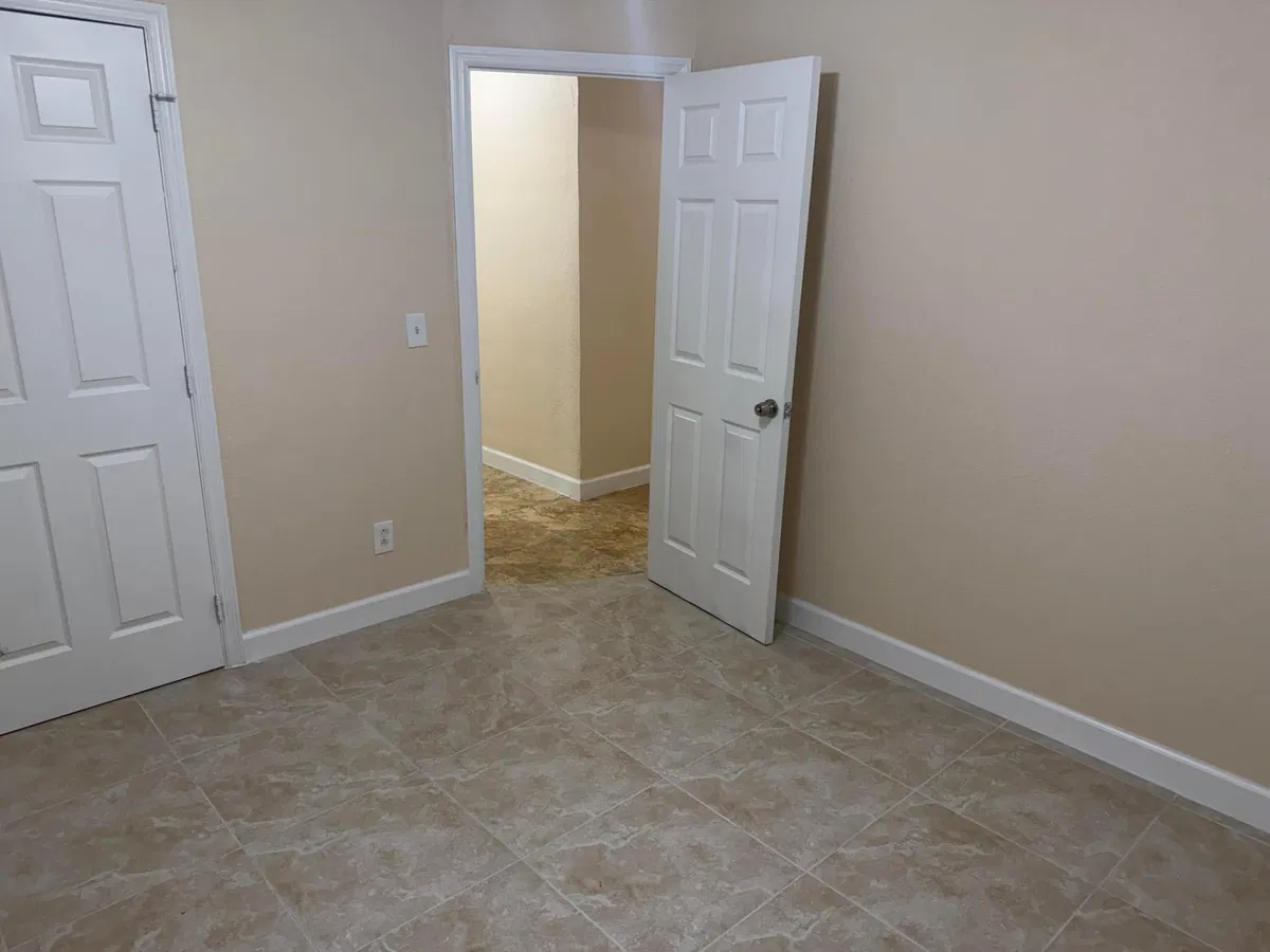 West Palm Beach Residence photo 13